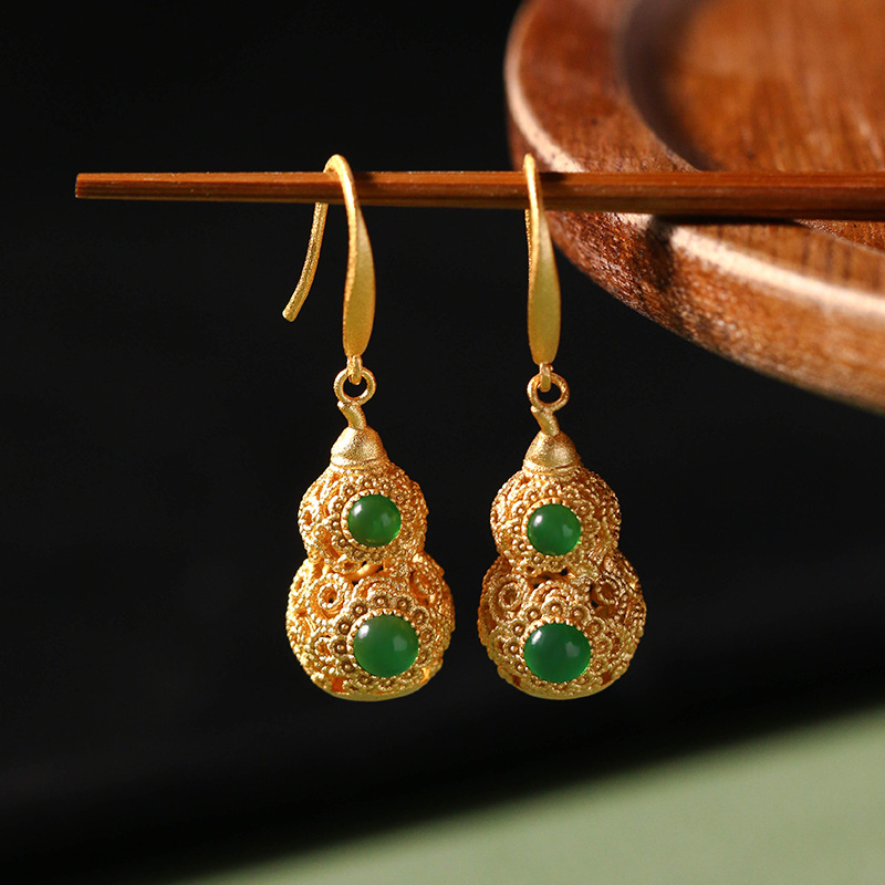 Ethnic design retro earrings