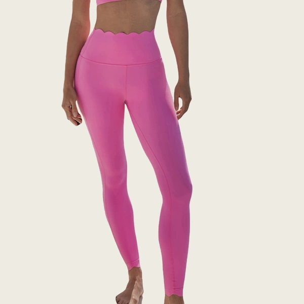 Barbie pink yoga pants (lace)