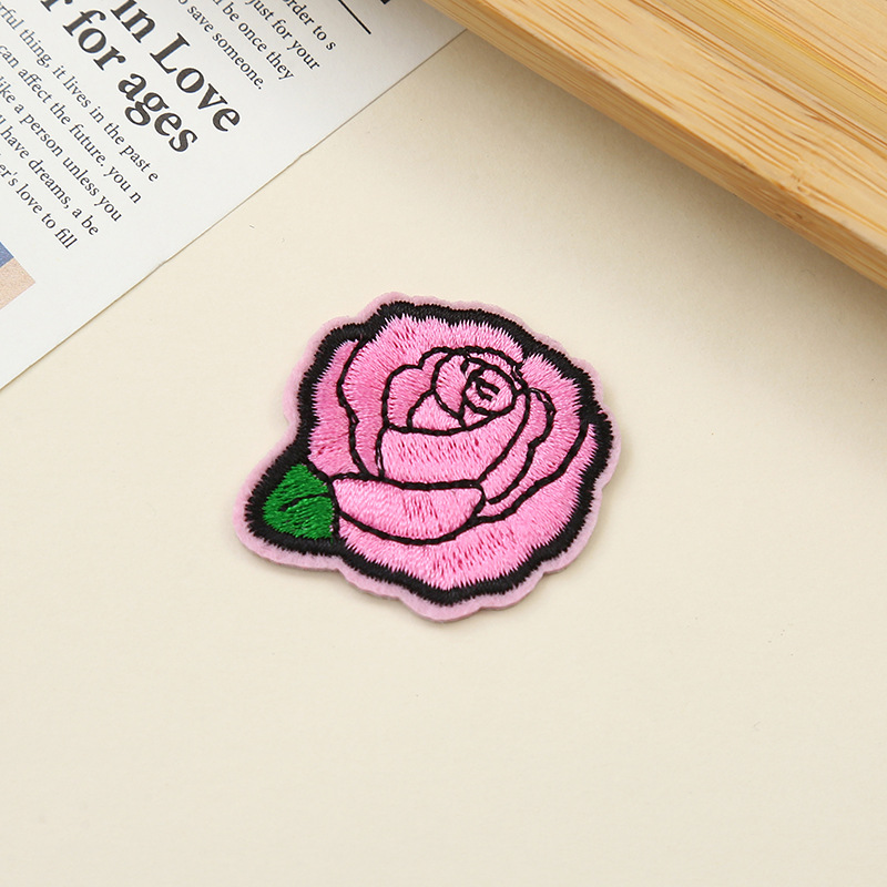 장미 * 3.6*3.7cm