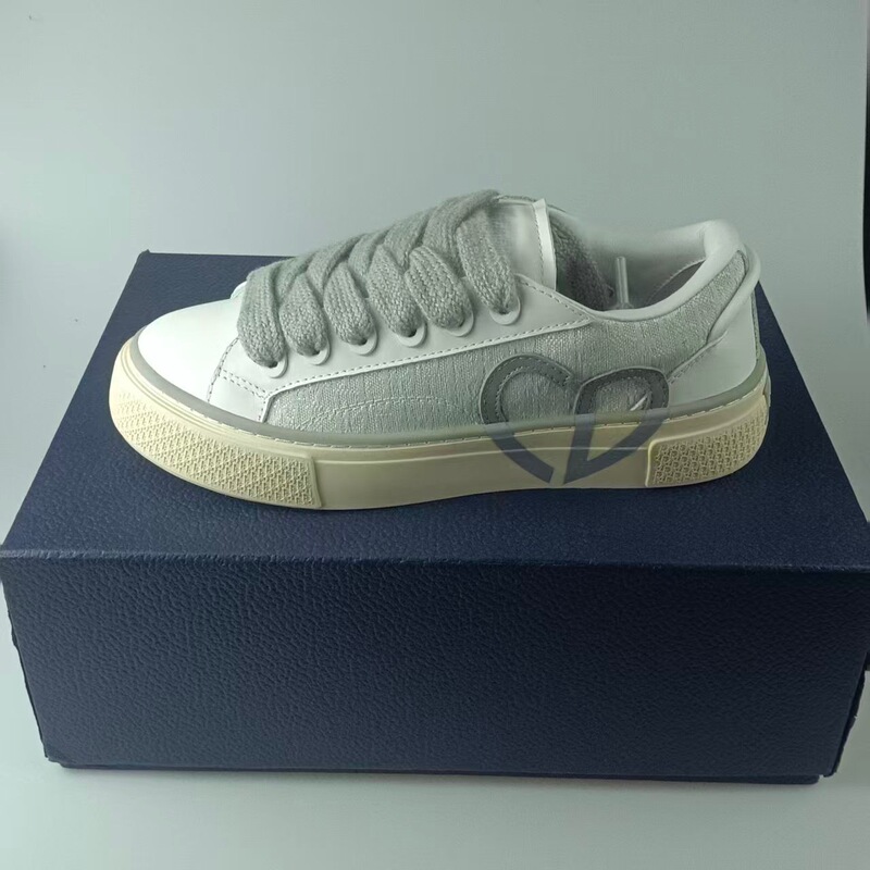 【High-Quality from Hong Kong】B33 Letter Jacquard White Sneakers 2025 New Model Unisex Genuine Leather 【High-Quality from Hong Kong】B33 Letter Jacquard White Sneakers 2025 New Model Unisex Genuine Leather