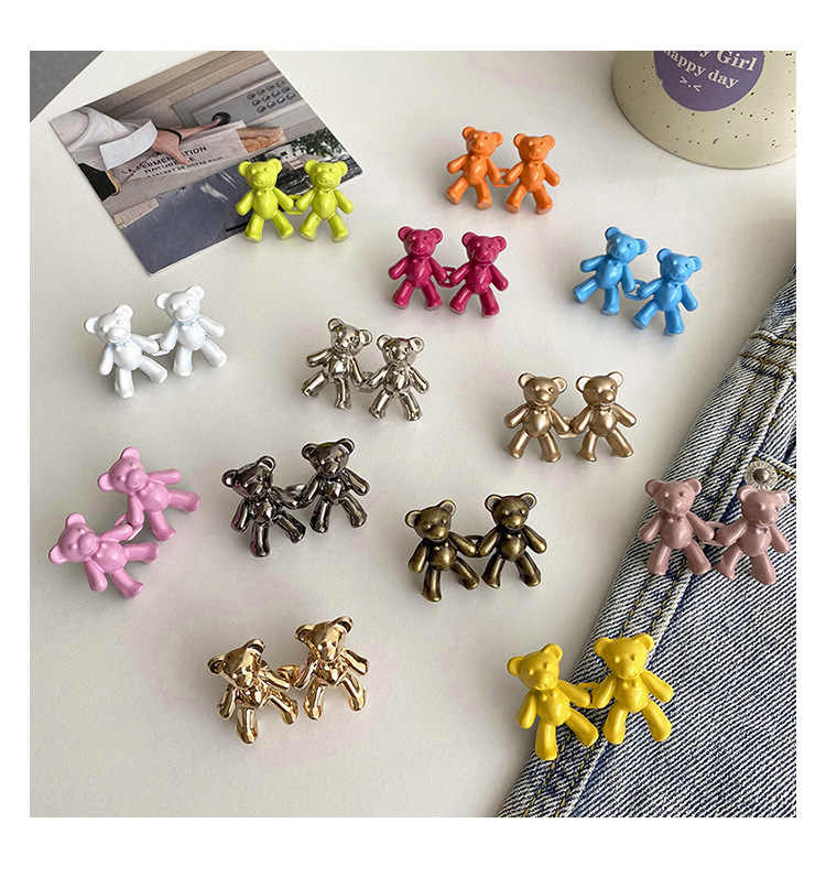 Lady Animal Alloy Stoving Varnish Unisex Brooches display picture 2