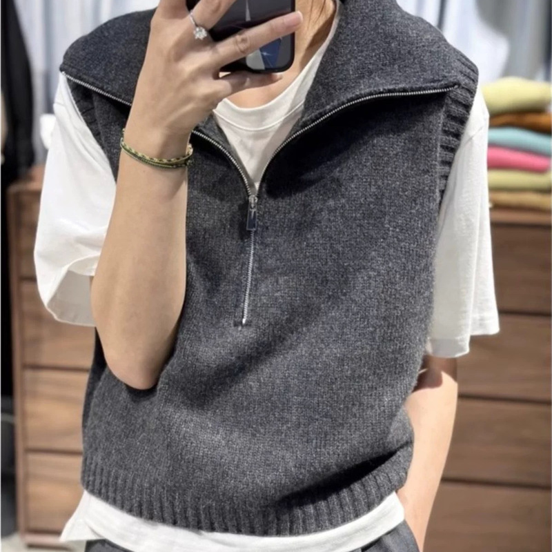 Korean Style Cashmere Vest for Women, Designer Half-Zip Lapel Wool Vest, High-Neck Sleeveless Knitted Sweater, Preppy Style Korean Style Cashmere Vest for Women, Designer Half-Zip Lapel Wool Vest, High-Neck Sleeveless Knitted Sweater, Preppy Style