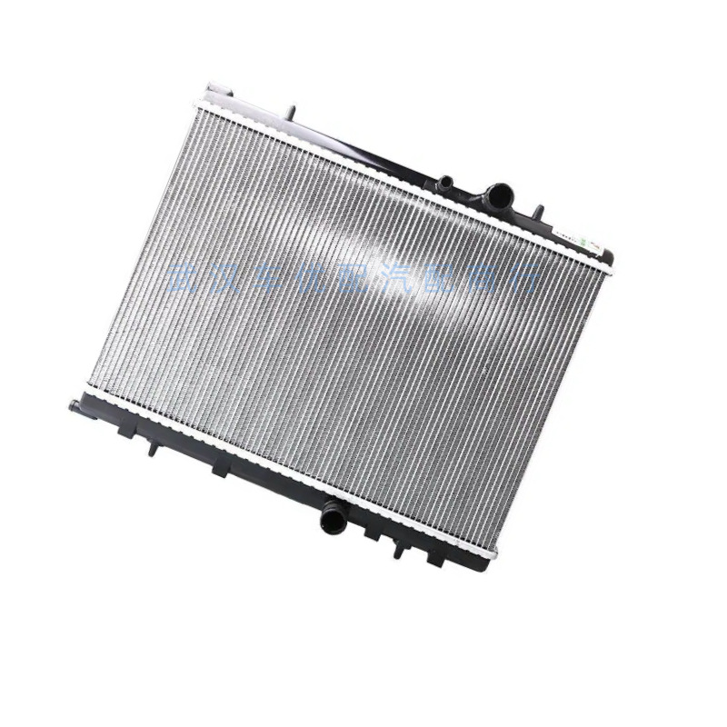 1330F6/1330V2 Is Suitable for Peugeot 206 307 Citroen C2 Sega 1.6 Automatic Radiator Water Tank