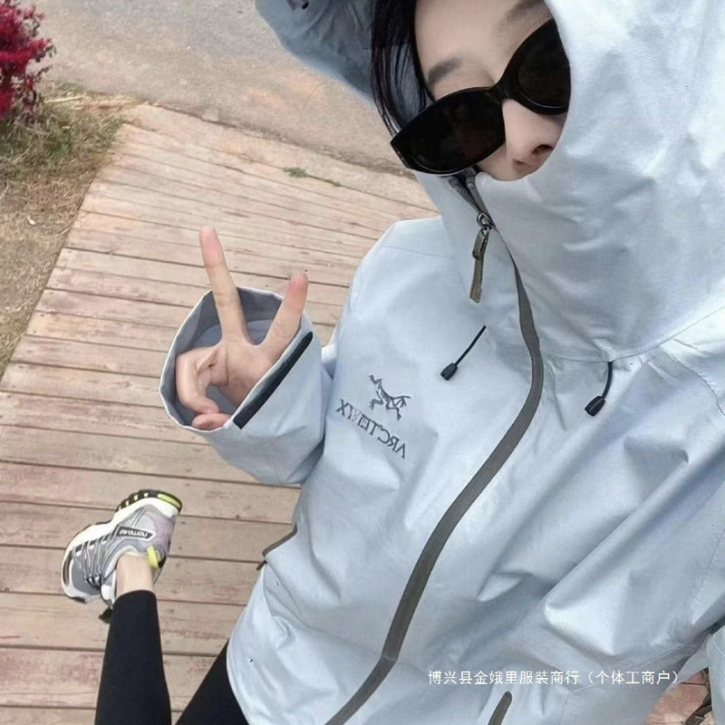 Bird's Home Seasonal Big Sale Beta Lt Hard Shell Popular Jacket Outdoor Windproof Original Mountaineering Jacket for Men and Women