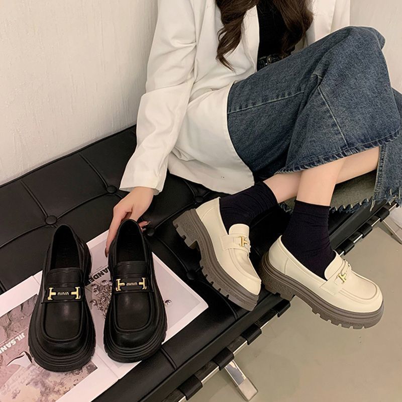 女性用厚底ローファー 2025 新作人気春モデル身長を伸ばす婦人靴小さな革靴万能靴黒靴|undefined