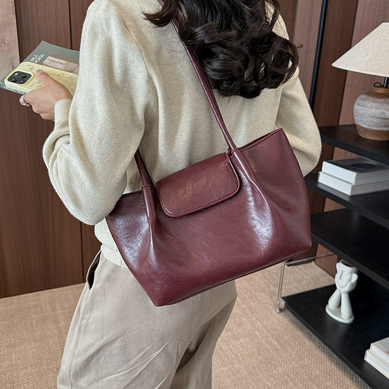 Túi tote đeo vai nữ tối giản, thiết kế nhỏ gọn, dung lượng lớn — màu cà phê, màu kaki, màu nâu, màu đỏ chi tiết 26
