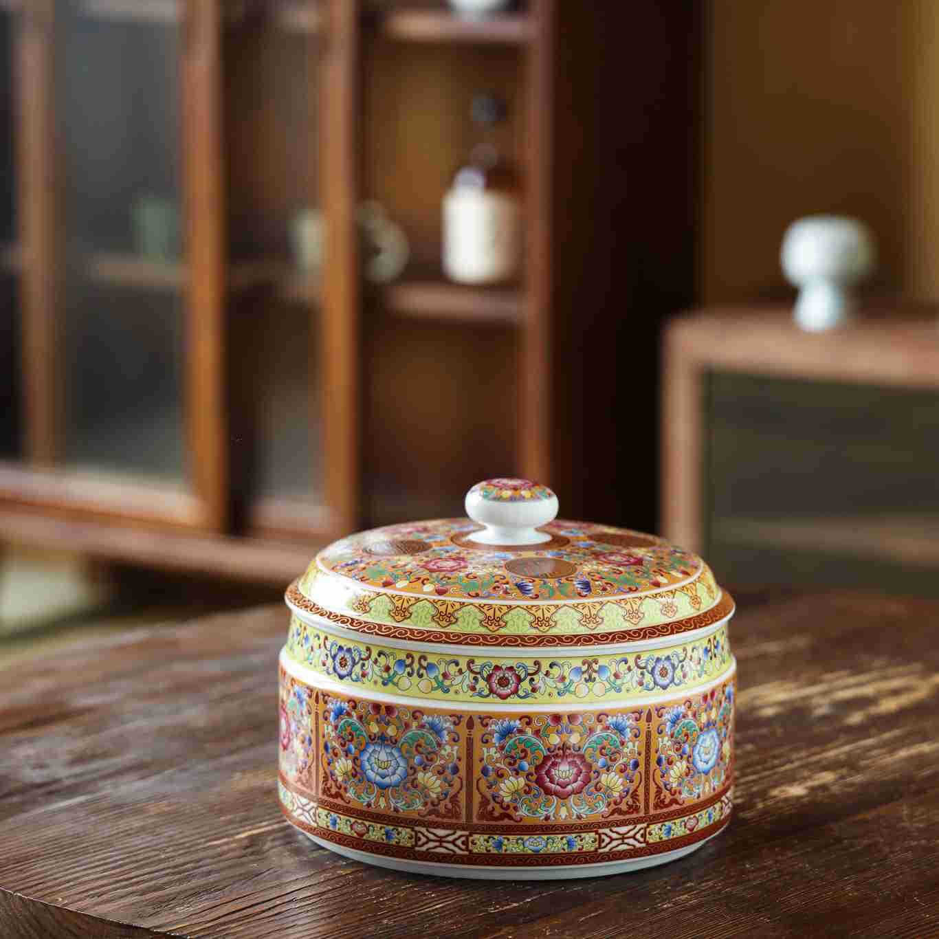 Jingdezhen enamel ceramic tea cans large and small tea storage tea cans moisture-proof household tea cake sealed storage cans