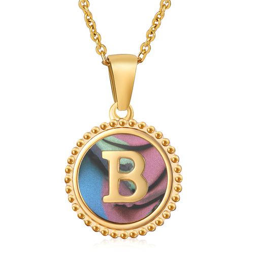 Lightly customized stainless steel natural shell letter necklace European and American 18K gold plated abalone shell letter pendant women's jewelry