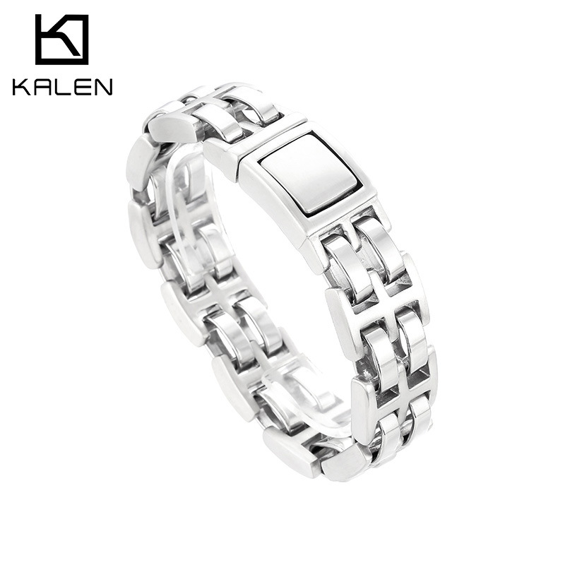 fashionable jewelry