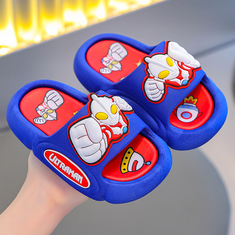 Zapatillas de verano para niños Ultraman anti-deslizante para hombres, niños y niñas, zapatillas de base suave de dibujos animados para bebés en casa