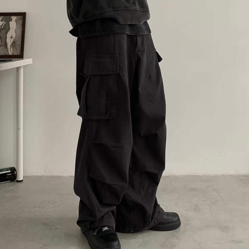 American Retro Spring-Summer Functional Style Loose Wide-Leg Casual Pants with Large Pockets, Men's Cargo Pants with a Draped, Floor-Length Design
