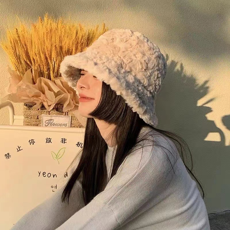 Nieuwe herfst winter vissershoed dames pluche borstel warme oorbeschermingskap Koreaanse buitenbedekking en gezicht_voghion.com