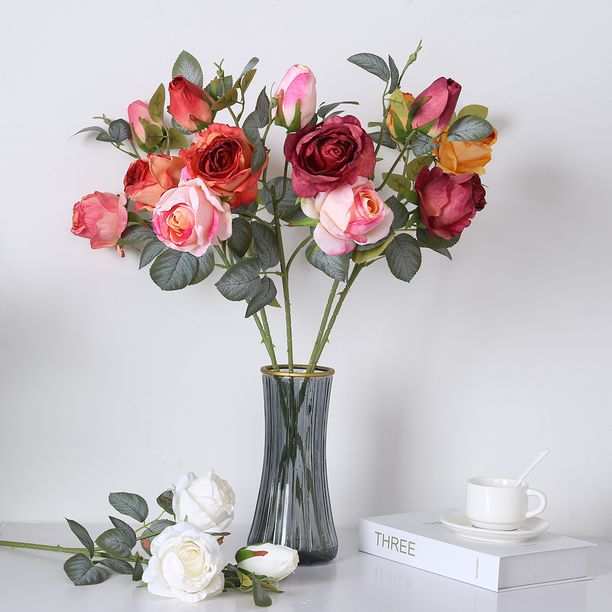 Ramo de Rosas Artificiales de Tela de Seda para San Valentín y Mesa