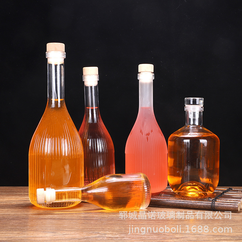 透明晶白料白酒瓶储存果酒瓶花纹分装瓶洋酒瓶磨砂带盖泡酒密封瓶