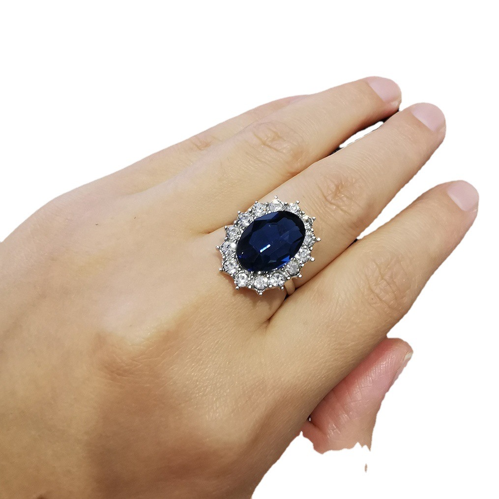 Juego de Joyería con Cristal Azul Estilo Princesa Incluye Collar Aretes y Anillo Diseño Elegante