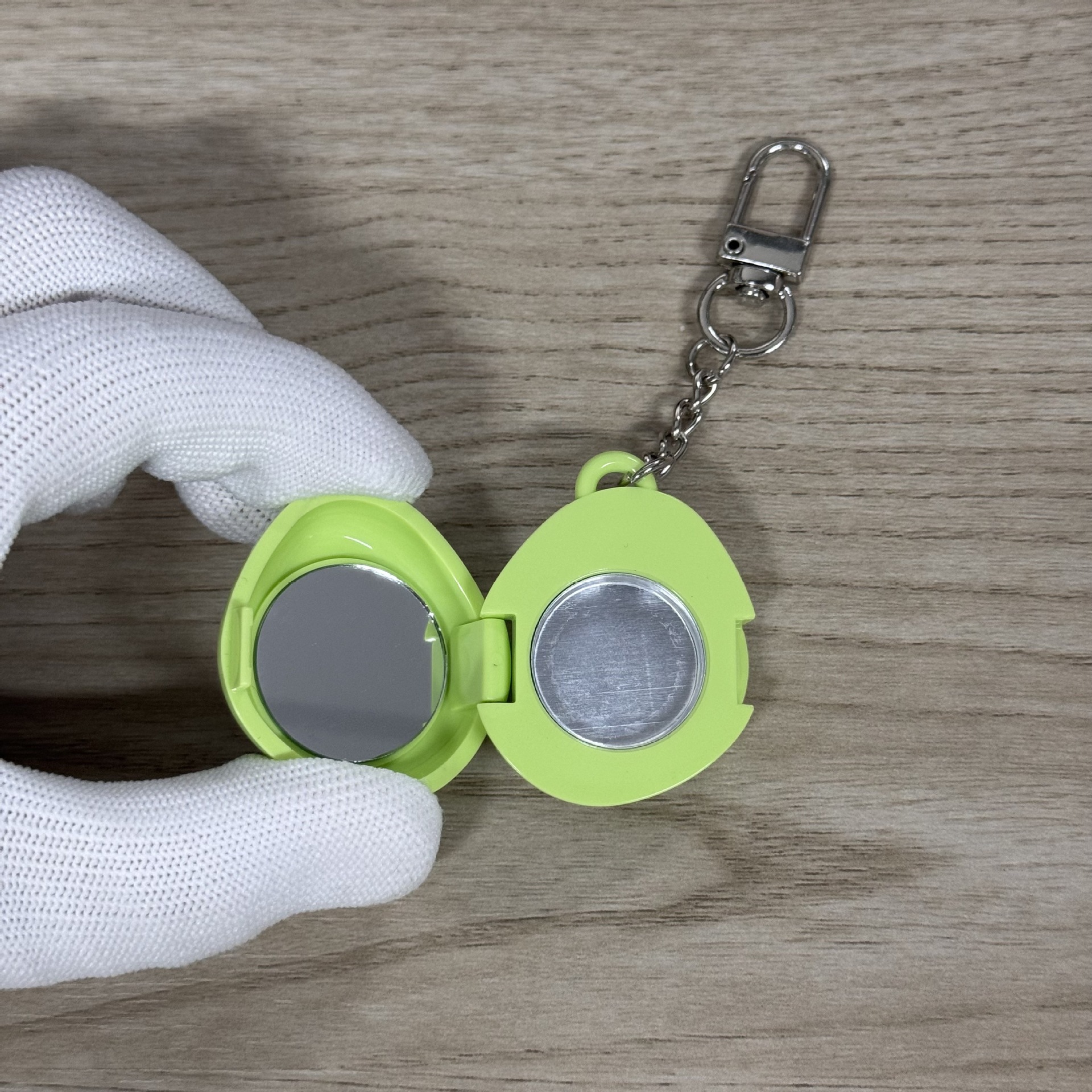 0.4g; 거울이 달린 녹색 알루미늄 플레이트 체인; ABS