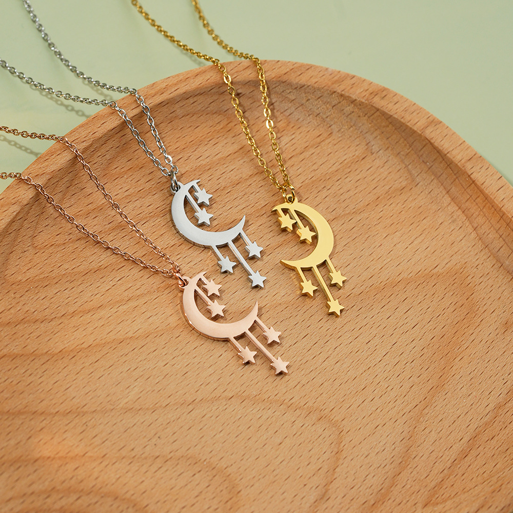 6g Weight Stainless Steel Simple Style Star Moon Plating Pendant Necklace