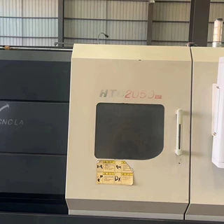 出售沈阳HTC2050i数控斜身车发那科Oi-TD系统车削长度500