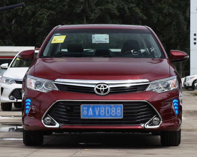 Suitable for 15-16 Toyota Camry daytime running lights Camry special modified LED daytime running lights fog lights
