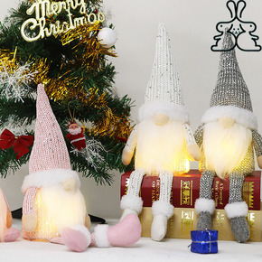 The Christmas decorations in the Nordic light music dolls dolls with lamp without face old man doll gnome small desk lamp furnishing articles