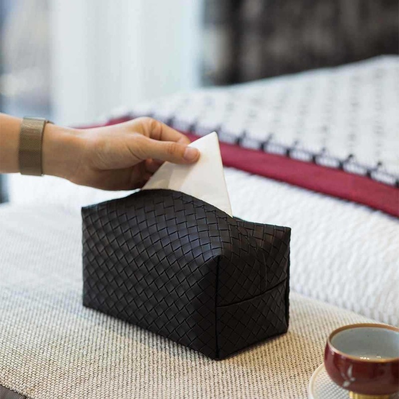 ティッシュ箱を編む客間の軽い高級な皮質の紙箱の高級感のある家庭用茶のナプキンの収納箱|undefined