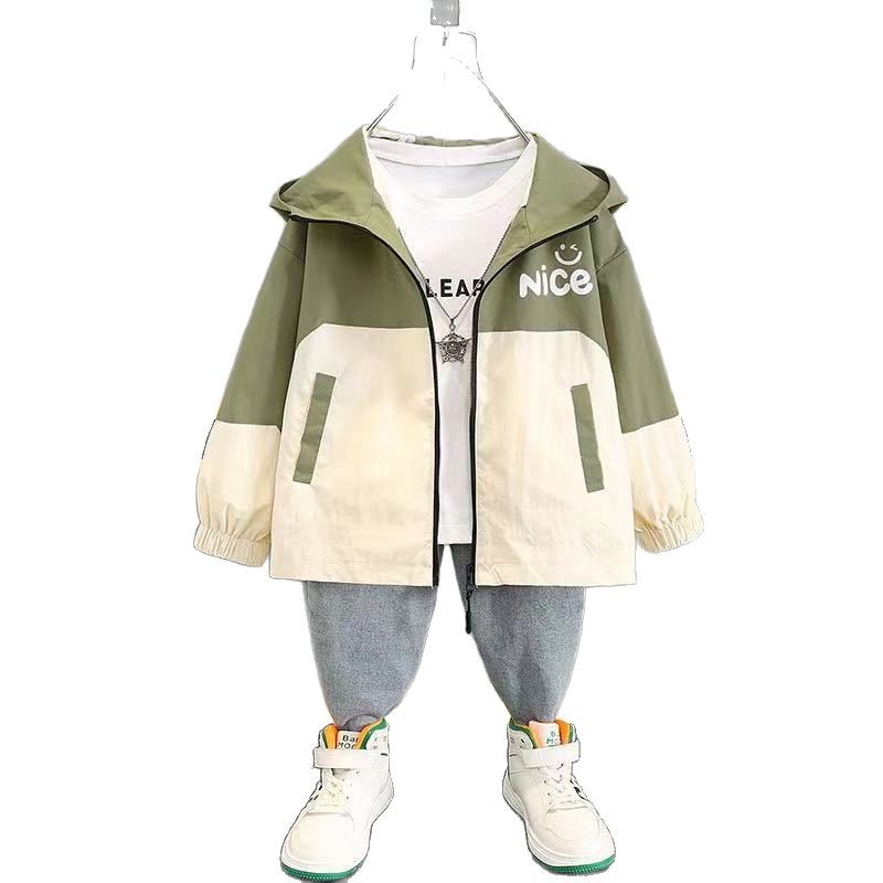 Ropa para niños Chaquetas para niños Primavera 2025 Nuevo estilo Chaquetas para niños grandes con capucha Primavera y otoño Ropa deportiva delgada Top