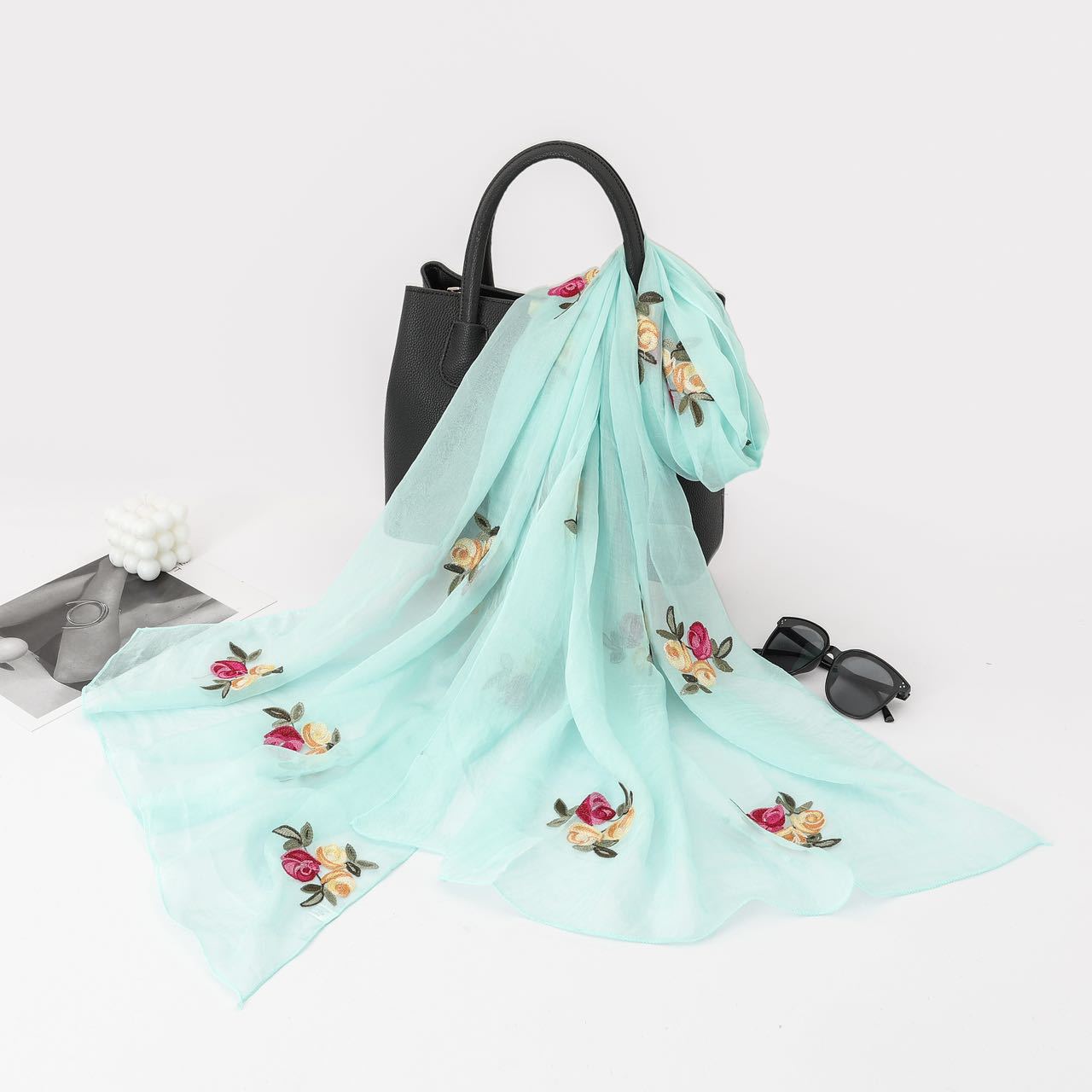 민트 그린(세 꽃 쉬폰)