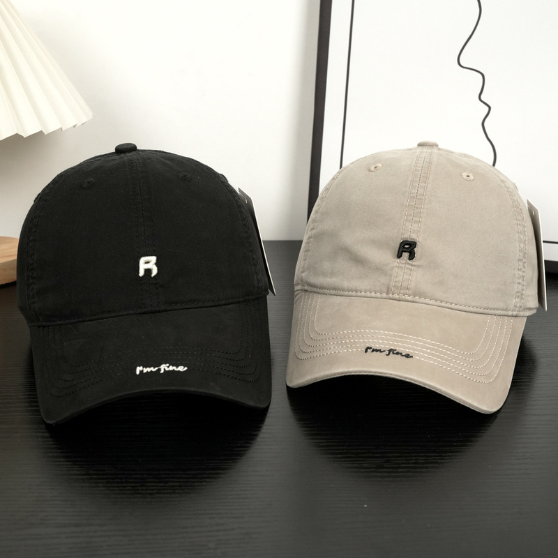 Baseball Cap with Small Letter R, Soft Top, Unisex, Spring and Summer Trendy Fashion Casual Versatile Simple Outing Duckbill Cap for Men Baseball Cap with Small Letter R, Soft Top, Unisex, Spring and Summer Trendy Fashion Casual Versatile Simple Outing Duckbill Cap for Men