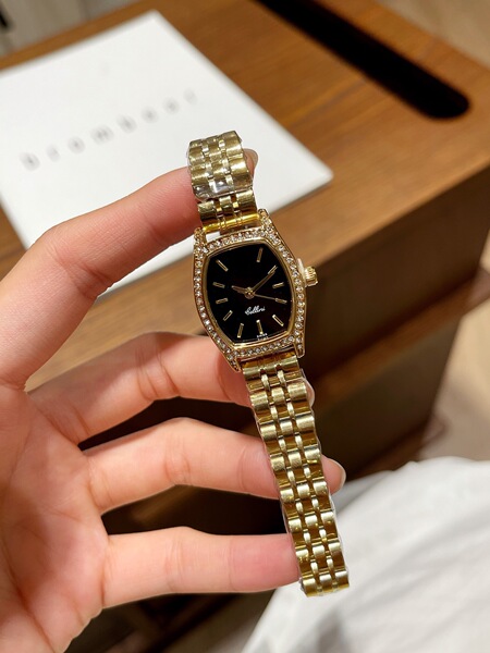 Lao Jia Lady's Quartz Watch Steel Belt Niche Fashion High-end Live…