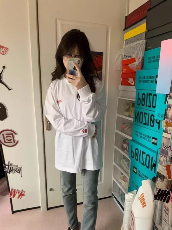 黎助手の小火苗衛衣アメリカ式高街火花刺繍カップル服tシャツ男女長袖春秋シャツ|undefined