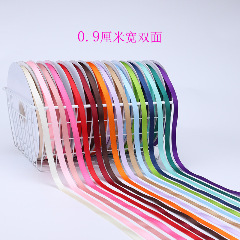 Cinta de embalaje de regalo de Caja de pastel decorativo rojo poliéster de doble cara con una cinta de seda de la flor del arco que empaqueta