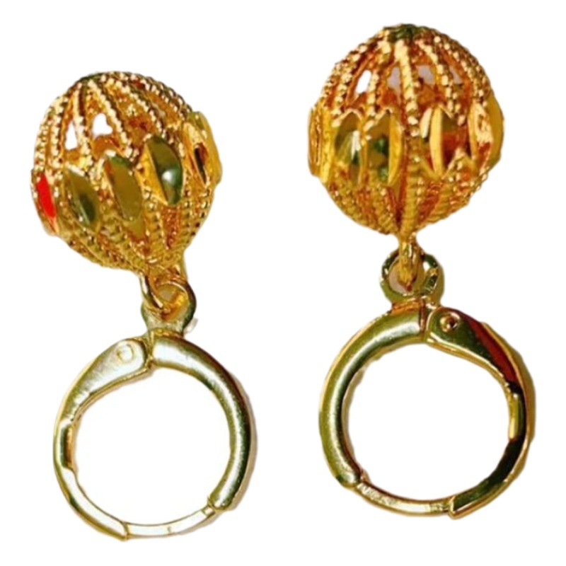 Tiktok live copper gold plated hollow hydrangea eardrops women's earrings simple Vietnam gold retro short earrings