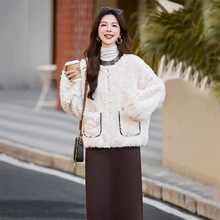 2025年冬新款女装宽松学院风休闲短款加绒加厚小香风外套HE5509