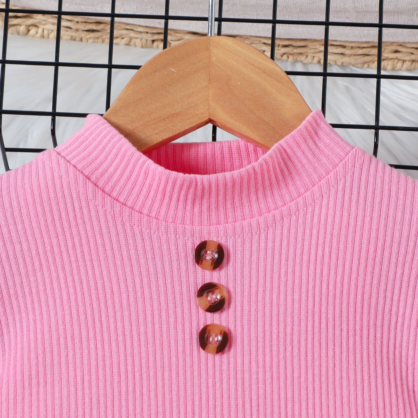 유럽과 미국의 아동복 소녀 가을 패션 비행 소매 풀오버 탑 PU 가죽 활 불규칙한 치마 세트