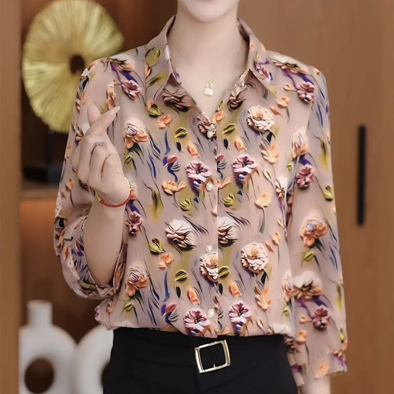 ママの服 2024 秋の新女性のファッショナブルなプリント花柄ラペルシャツ女性の夏のお腹カバートップ|undefined