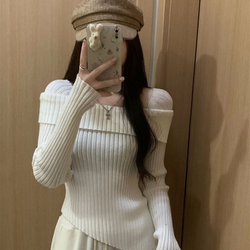 Asymmetrical off-shoulder beautiful women's knit sweater top, red, chic for autumn and winter, perfect for Christmas layering