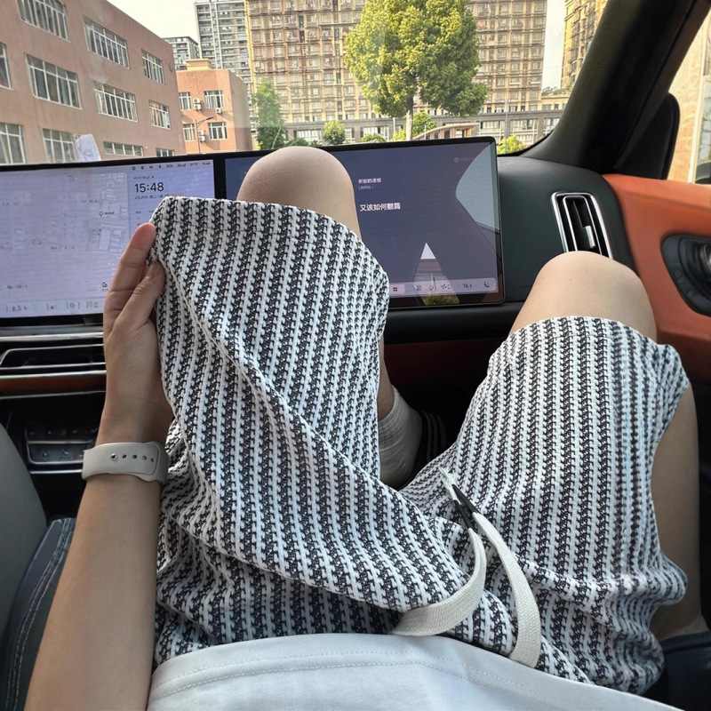 Knitted Striped Shorts for Men, Summer Casual Loose Straight Mid-Length Pants, Trendy Retro Casual Five-Point Pants Knitted Striped Shorts for Men, Summer Casual Loose Straight Mid-Length Pants, Trendy Retro Casual Five-Point Pants
