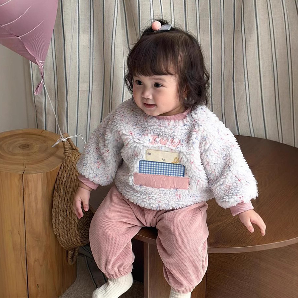Traje para bebés y niños Suéter de lana coreano lindo súper lindo invierno suéter de bebé de dos piezas pantalones de suéter grueso y cálido