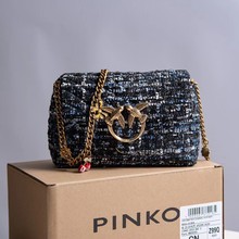 pinko2024新款粗毛呢枕头包    一件代发