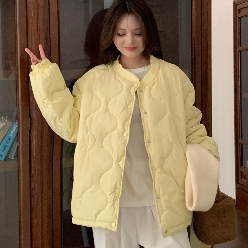 노란색