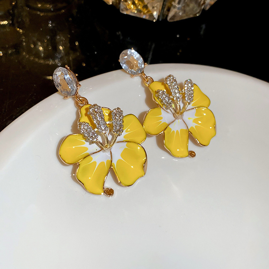 Pendientes colgantes de flores con goteo de aceite con incrustaciones de diamantes y aguja de acero
