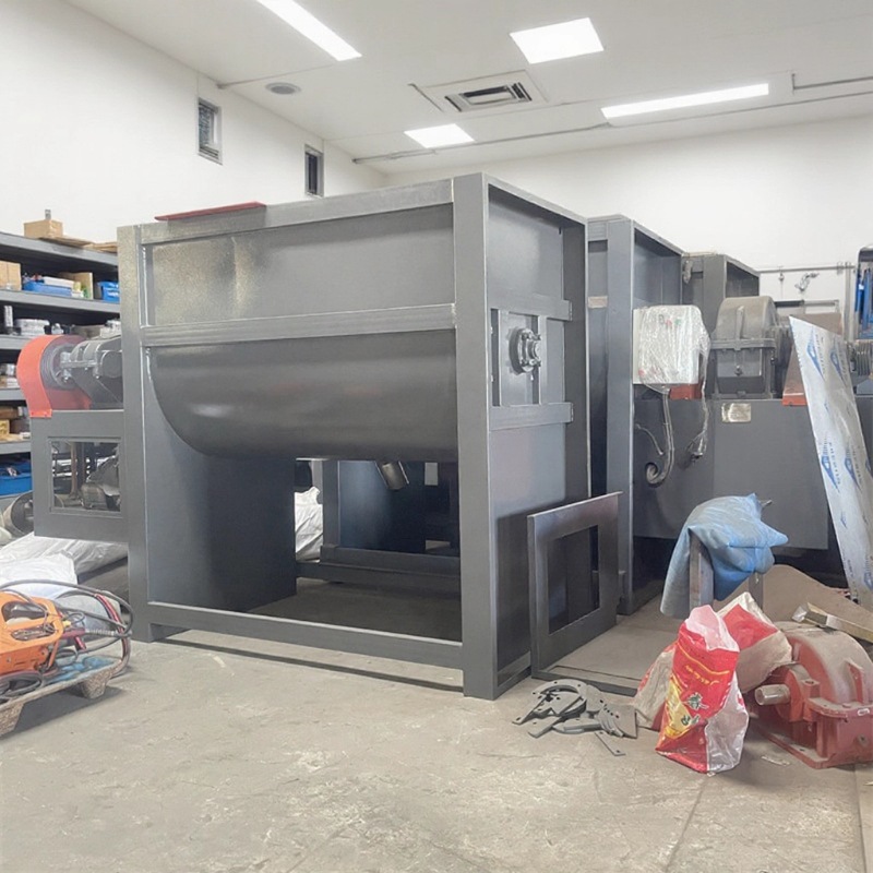 东莞供应卧式不锈钢粉体搅拌机 化工粉料混设备 发酵料搅拌桶