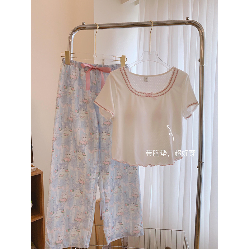 韓国の甘い胸パッド付き半袖パジャマ女性のための夏の新しいプリント半袖ズボンホーム服セットは屋外で着用できます|undefined
