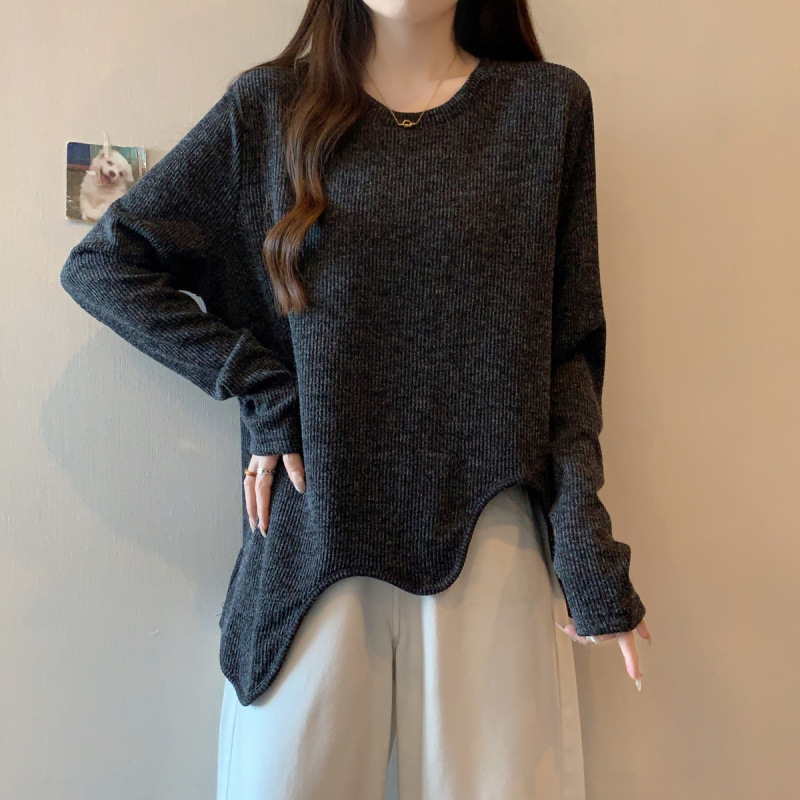 플러스 사이즈 핏 스레드 불규칙한 긴팔 티셔츠 여성용 가을과 겨울 새로운 여성 루스 탑