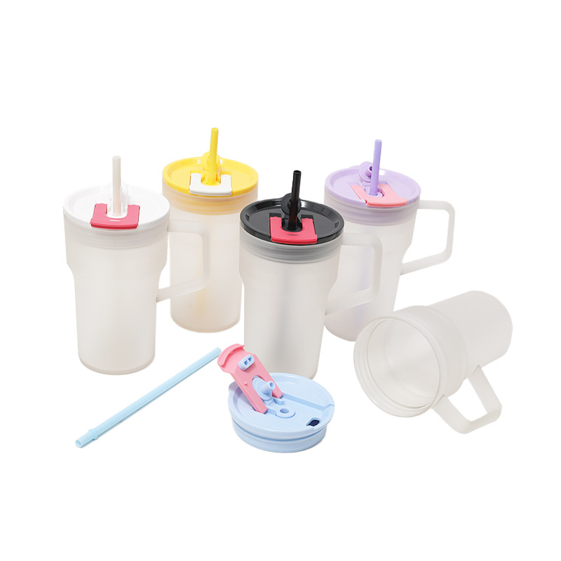 Nuevo alto valor de la cara de los estudiantes tazas de té de verano estilo coreano de gran capacidad mango taza de paja de plástico taza de agua de hielo