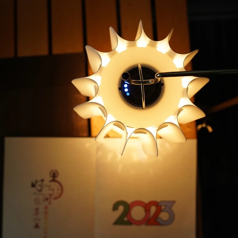 国境を越えた新型38灯キャンプ灯多機能磁気吸引屋外キャンプ灯充電携帯LED雰囲気キャンプ灯|undefined