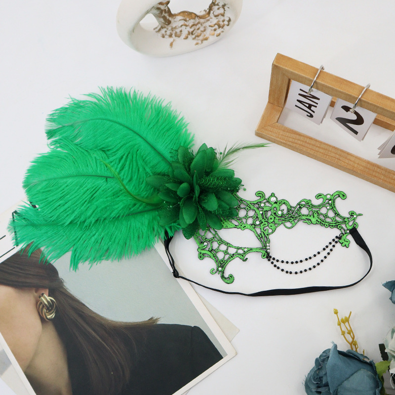 Ventas transfronterizas calientes de Halloween nuevas plumas de encaje gradiente máscara de mitad de cara maquillaje de baile accesorios de vestuario sexy