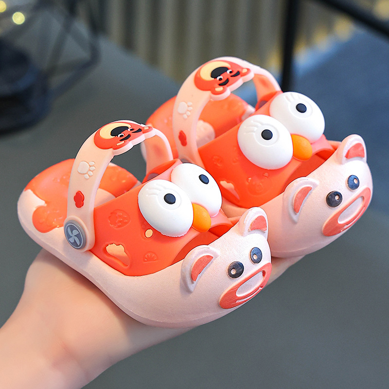 큰 아이드 베어 바오터우 샌들-레드