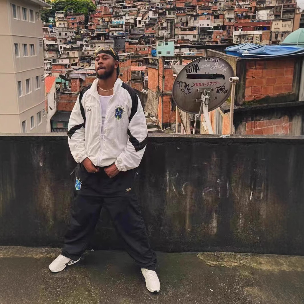 Name.jpg?x-oss-process=image/format,png