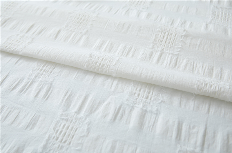 French Romantic Cotton Cut Flower White Pom-Pom Tablecloth Rectangular Coffee Dining Cloth Table Cover_voghion.com